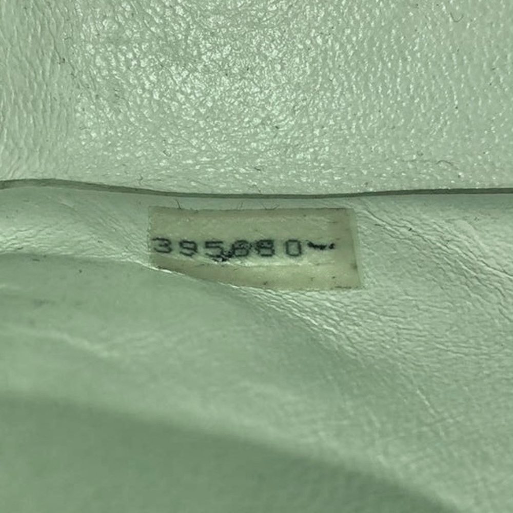 CHANEL classic flap Made In France iridescent pearl white leather gold hardware - Picture 15 of 16